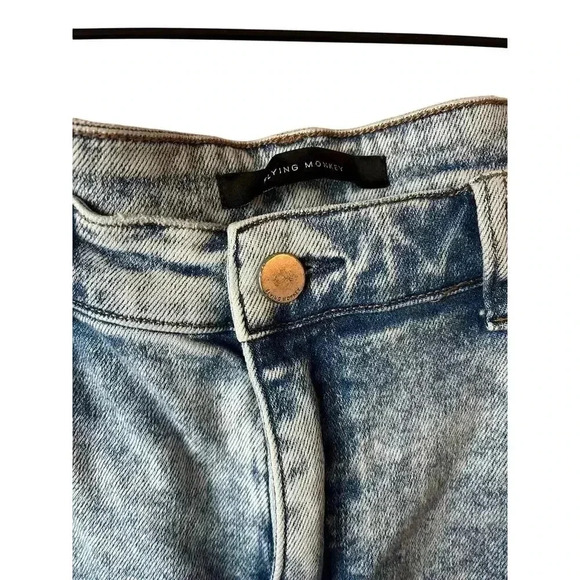 Flying Monkey Women’s Mid Rise Flare Jeans Size 33 - Picture 5 of 9